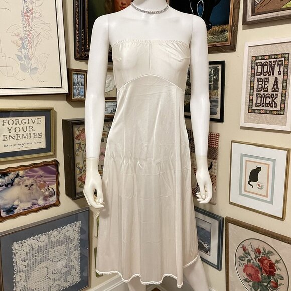 80s Vintage JCPenney Ivory Nylon Strapless Elastic Top Slip Dress Size 34/S - Picture 1 of 6